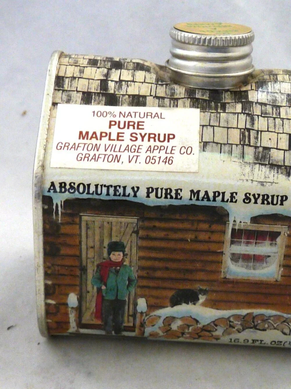 Vintage maple syrup tin log cabin Grafton Vermont